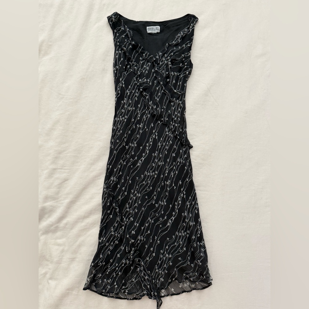 Robbie Bee Black Dress with White Vine Pattern